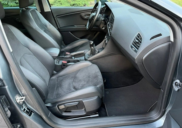 Seat Leon cena 44900 przebieg: 195320, rok produkcji 2015 z Sejny małe 596
